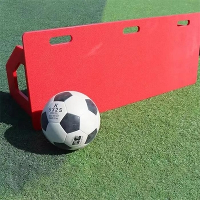 โพลีเอทิลีนความหนาแน่นสูงแบบพับได้สำหรับฟุตบอล Rebound Wall Board สำหรับการฝึกฟุตบอล