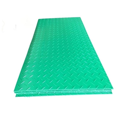 แผ่นพื้นถนน HDPE พลาสติกสีเขียวทนทานสำหรับงานก่อสร้างรถขุด
