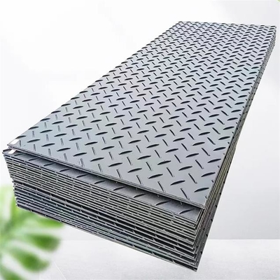 แผ่นถนนโพลีเอทิลีนน้ำหนักเบาป้องกันพื้น HDPE แผ่นกันโคลนถนนชั่วคราว