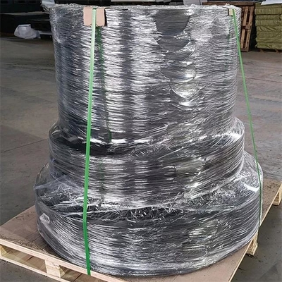 แผ่นตีนตะขาบแจ็คพลาสติก HDPE สีดำกลมสำหรับเครนเคลื่อนที่