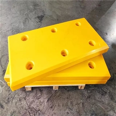พลาสติก UHMWPE Dock Fender Face Pad สำหรับการก่อสร้างท่าเรือการป้องกันด้านข้างท่าเรือ