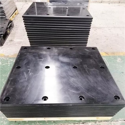 แผ่นมุมพลาสติก UHMWPE ที่ทนทานแผ่นบังโคลนทะเลสำหรับการก่อสร้างท่าเรือ