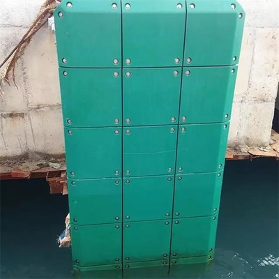 แผ่นบังโคลนหน้าโพลีเอทิลีนความหนาแน่นสูงเกรดมารีนสำหรับกันชน HDPE Dock