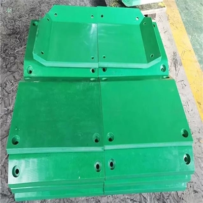 แผ่นบังโคลนหน้าโพลีเอทิลีนความหนาแน่นสูงเกรดมารีนสำหรับกันชน HDPE Dock
