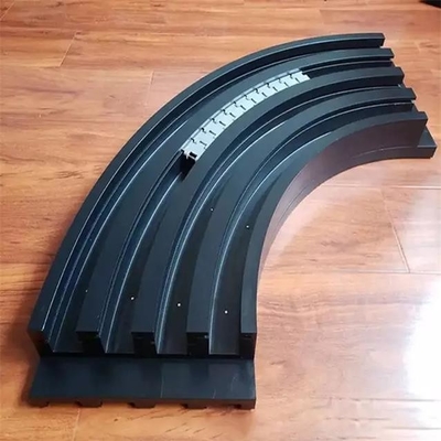 รางรางนำโซ่ UHMWPE โค้งโพลีเอทิลีนแม่เหล็กแบบกำหนดเอง
