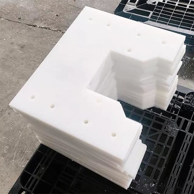 ชิ้นส่วนเครื่องจักรพลาสติก UHMWPE Drag Conveyor เที่ยวบิน Pad Slippery Scraper