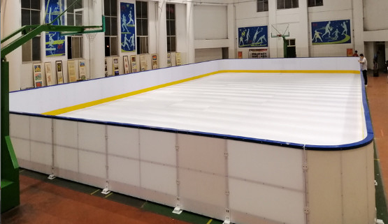 สนามฝึกอบรมสกีตบอลแบบ extreme glide สินทรประกอบ